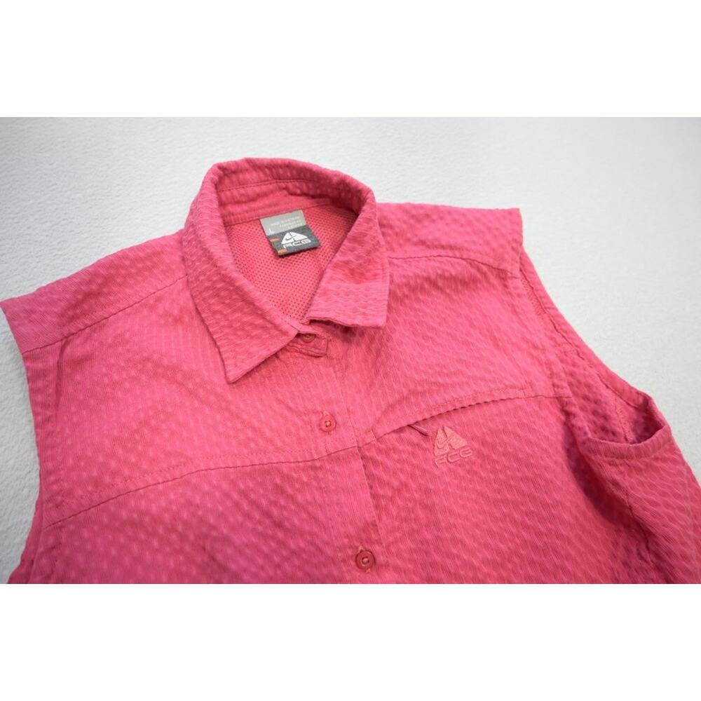 Nike ACG‎ Button Up Top Shirt Pink Woven Rayon Polyester Womens Size Large